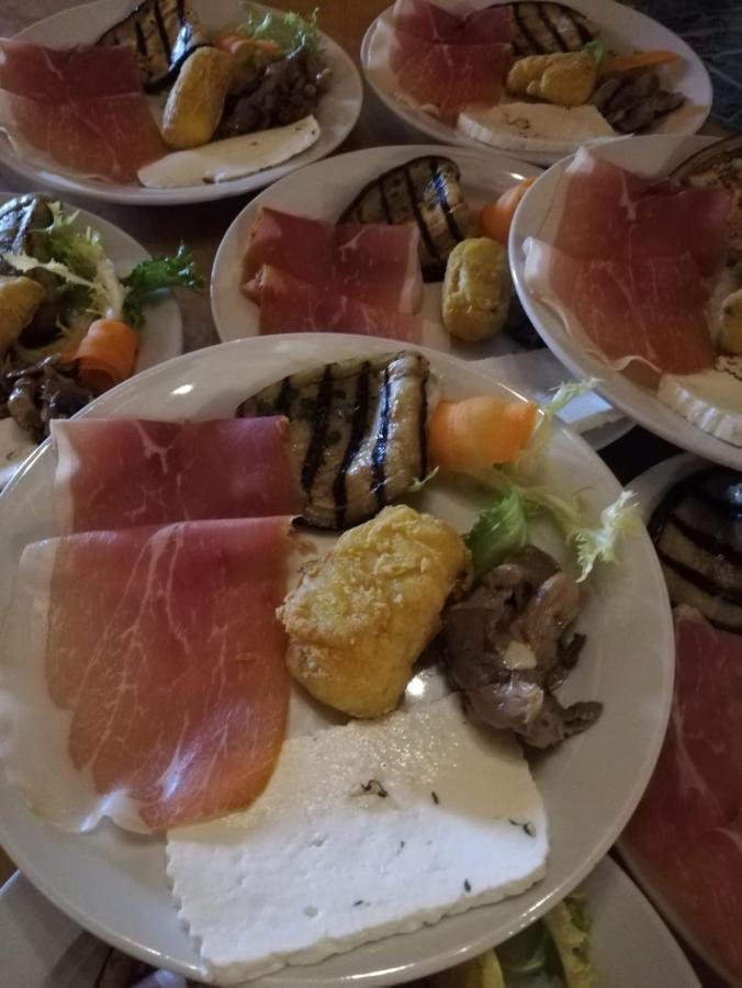 La Locanda Di San Francesco Hotel Viggianello Kültér fotó