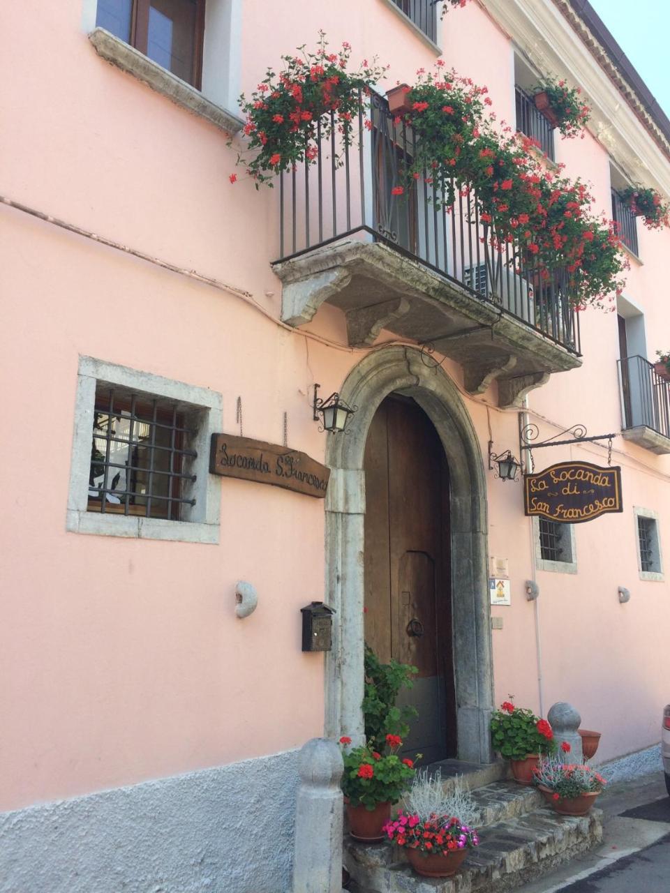 La Locanda Di San Francesco Hotel Viggianello Kültér fotó